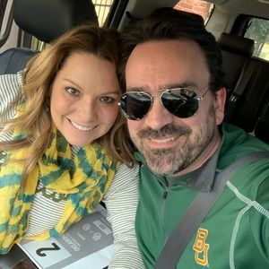 Meet your Posher, Alyson